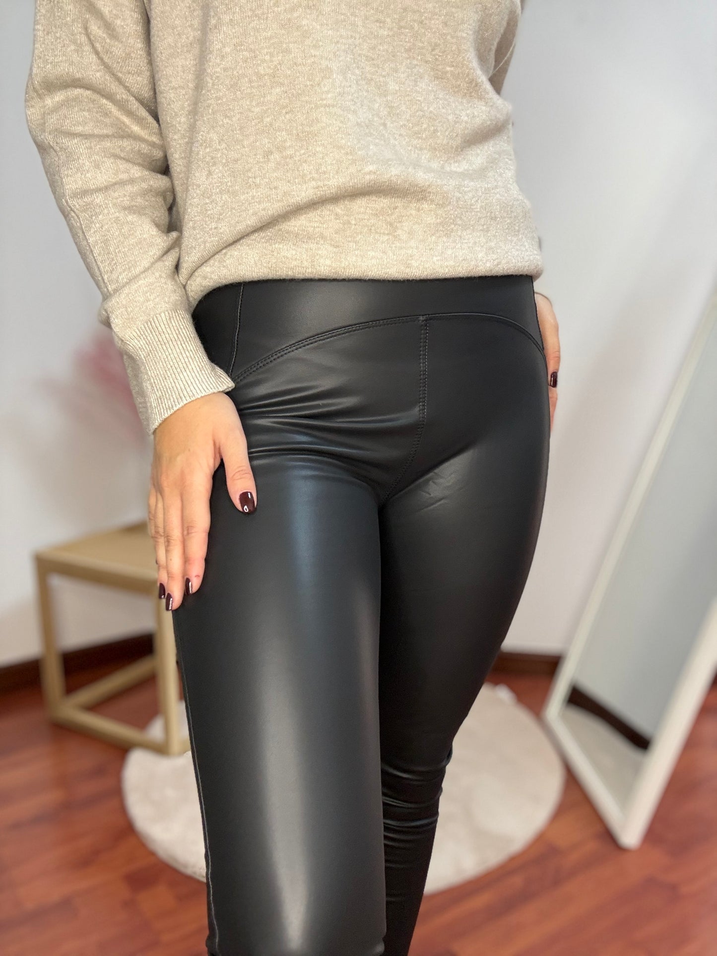 Leggings in Pelle